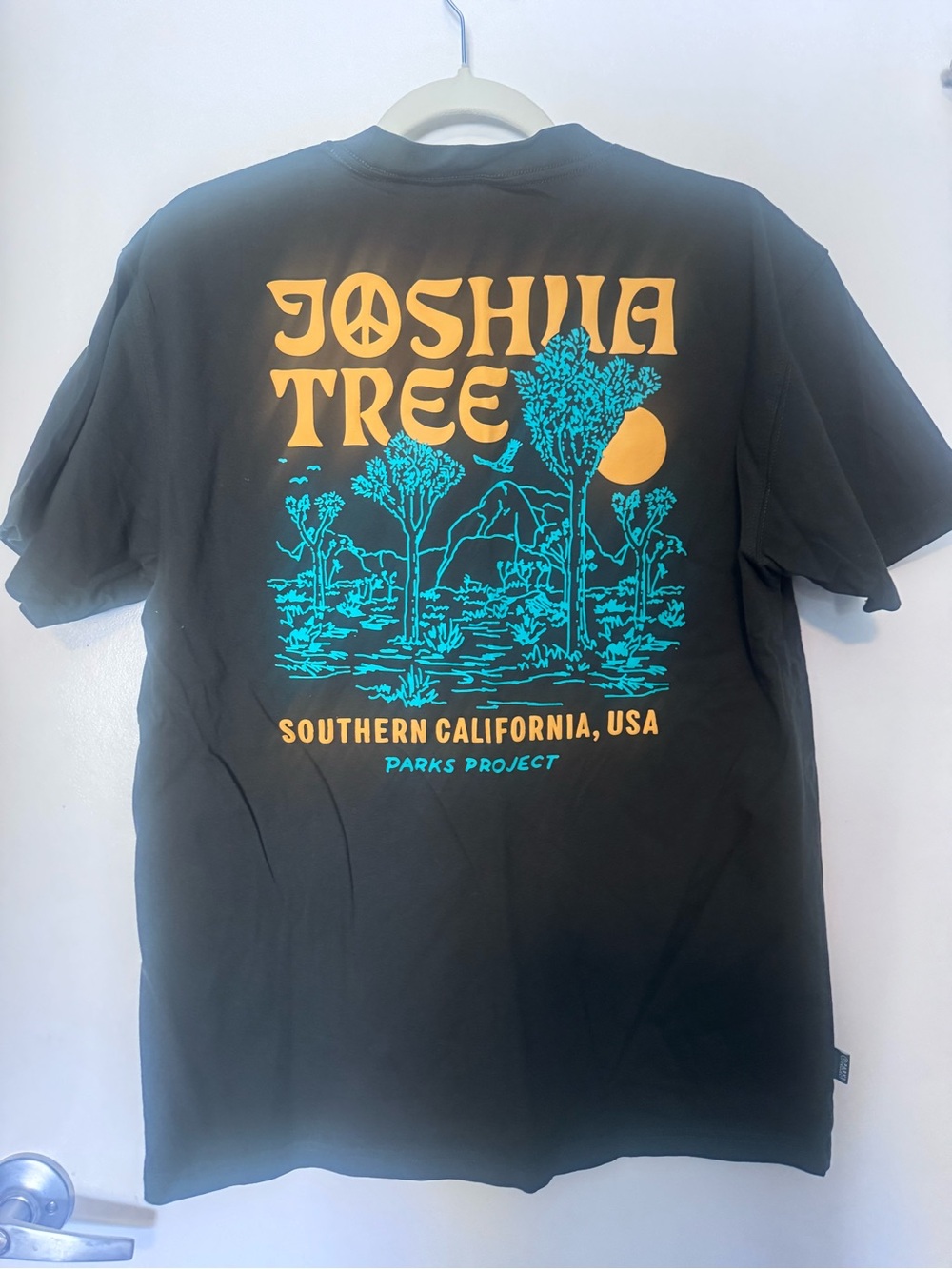 Title: NWOT Parks Project Joshua Tree Graphic Tee | Medium | Unisex